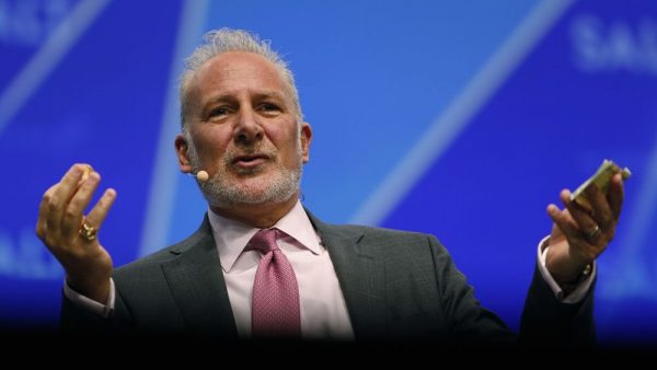 Peter Schiff – Da última reportagem até agora são 82% de valorização do Bitcoin